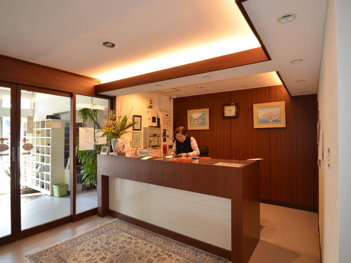 Business Hotel Sakigake Honkan Хімедзі Екстер'єр фото
